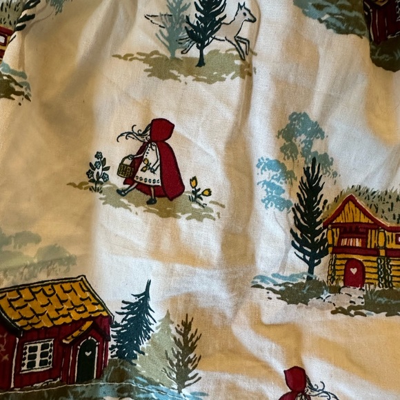 EUC Genuine Kids Little Red Riding Hood Skirt 3T - Picture 3 of 5